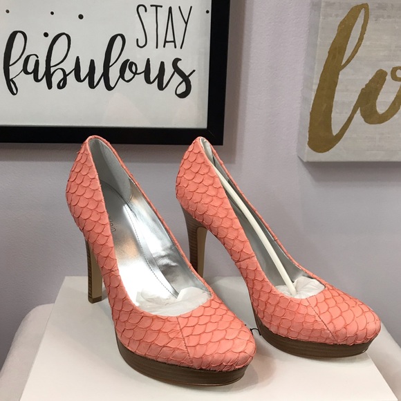 Calvin Klein- KENDALL Fish Skin Heels - Picture 1 of 7